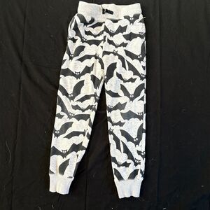 H&M boys size 7/8 years bat Halloween sweat pants
